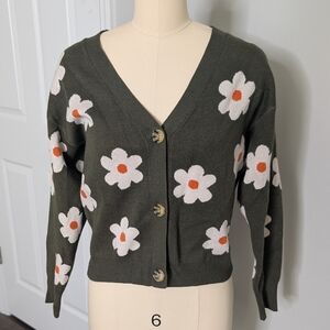 Willow And Wind Floral‎ Olive Green with White and Orange Accents Size Medium